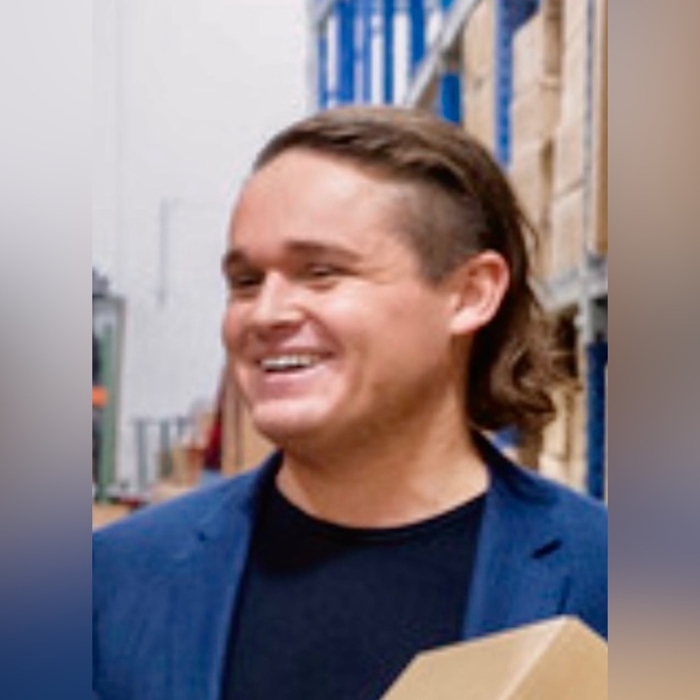 Meet your Posher, Maxim